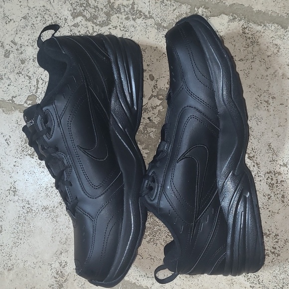 Nike Air Monarck Tenis Shoe's Size 12.5 Extra Wide Men's - Picture 4 of 8